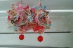 Orecchini fiori di chiffon multicolor con perle