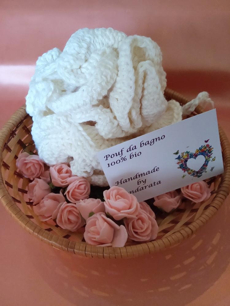 Creazioni - San Valentino - Pouf in cotone bianco per il bagno, un regalo  per lei